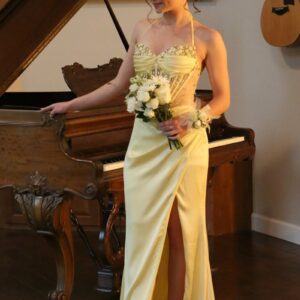 Yellow Halter Pleated Sheath Satin Long Prom Dresses With Beading