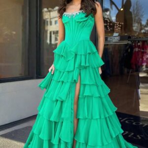 Green Scoop Neck A Line Chiffon Ruffled Prom Dresses With Beading
